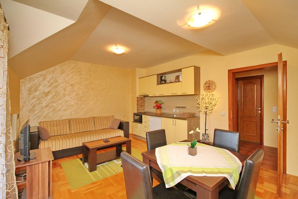 Apartments Vila Velickovic Zlatibor Eksteriør billede